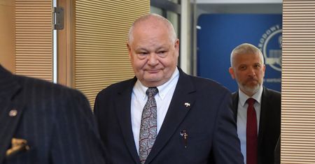 NBP wyemitował nową kolekcjonerską monetę. Wielka dyskusja wokół użytej czcionki