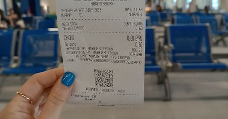 Paragon z lotniska w Grecji. "Nie dowierzałam"