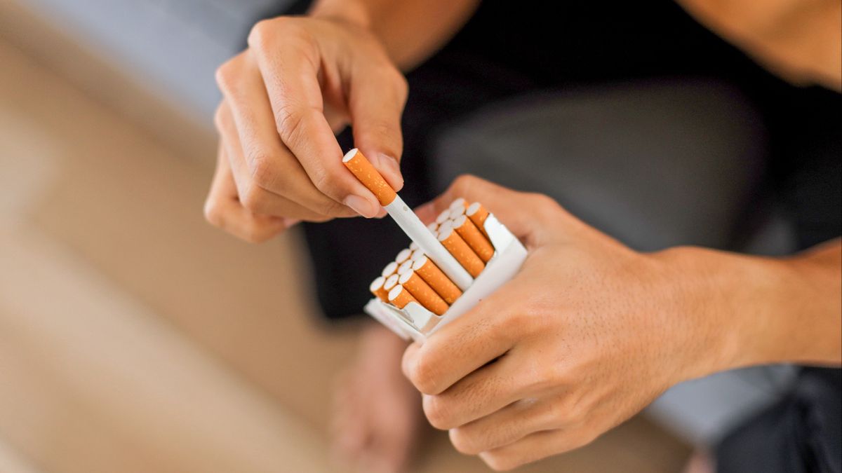 Nowy pomysł ws. papierosów. KE ma poprzeć postulat WHO