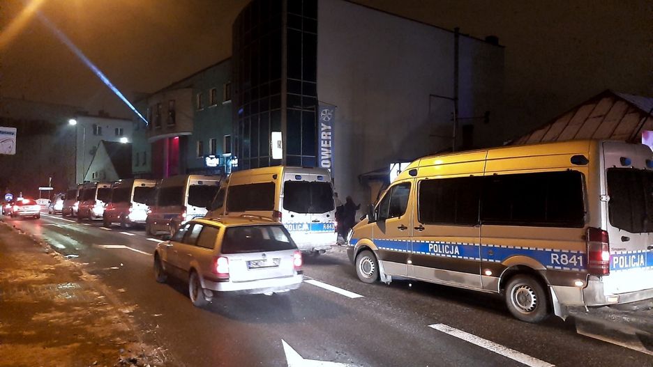 Rybnik. Otworzyli klub. Teraz protestują pod komendą