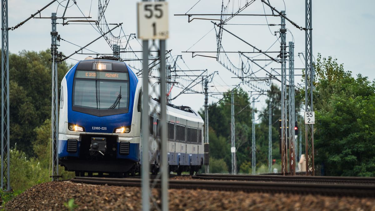 Podróżni skarżą się na brak miejsc w PKP Intercity 