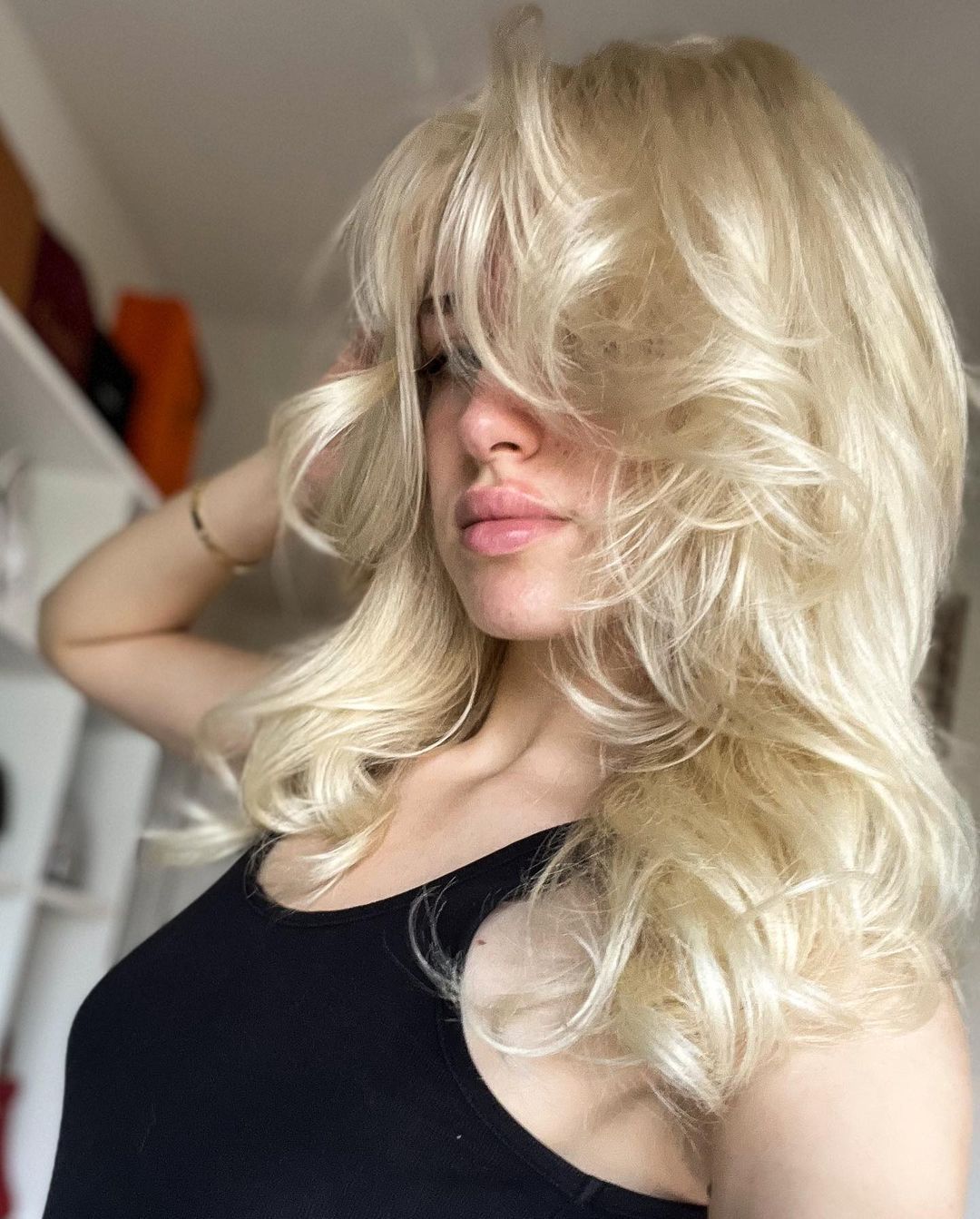 Caroline Derpienski pokazała się bez doczepów i filtrów