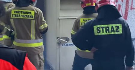 Nietypowa kryjówka prawie go zabiła. Strażacy ścigali się z czasem
