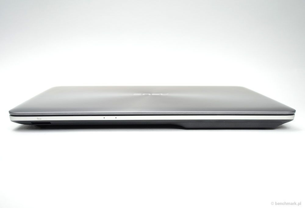 Asus N551J przód