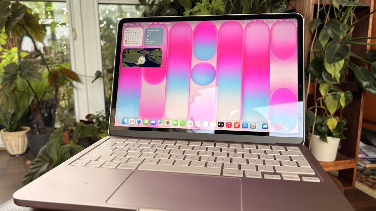 MacBook Neo