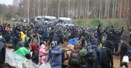 Komendant główny policji odpowiada Ochojskiej. "Należy się szacunek"