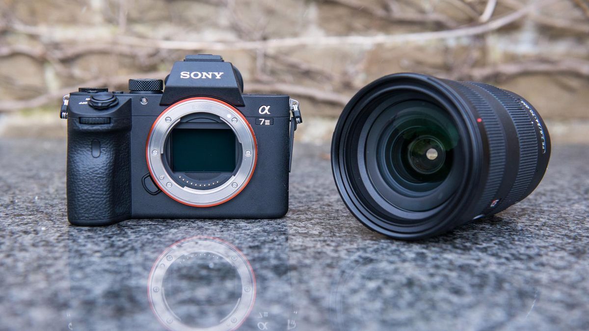 Pierwsza aktualizacja do Sony A7M3 już dostępna 1