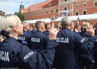 Praca w policji. Zmianę widać jak na dłoni