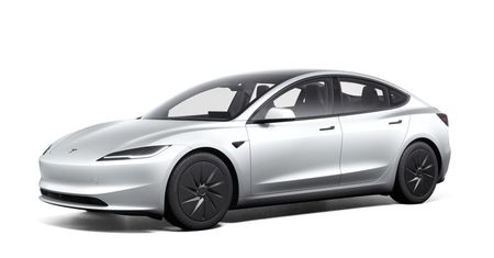 Tesla Model 3 teraz jeszcze tańsza. Wersja Standard wjeżdża do polskich salonów