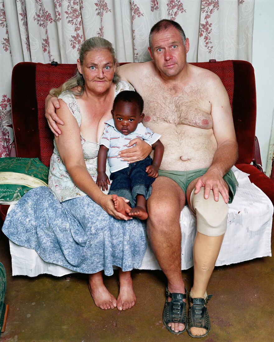 Pieter Hugo pokazuje życie ludzi zepchniętych na margines w Afryce. Te zdjęcia poruszają 9