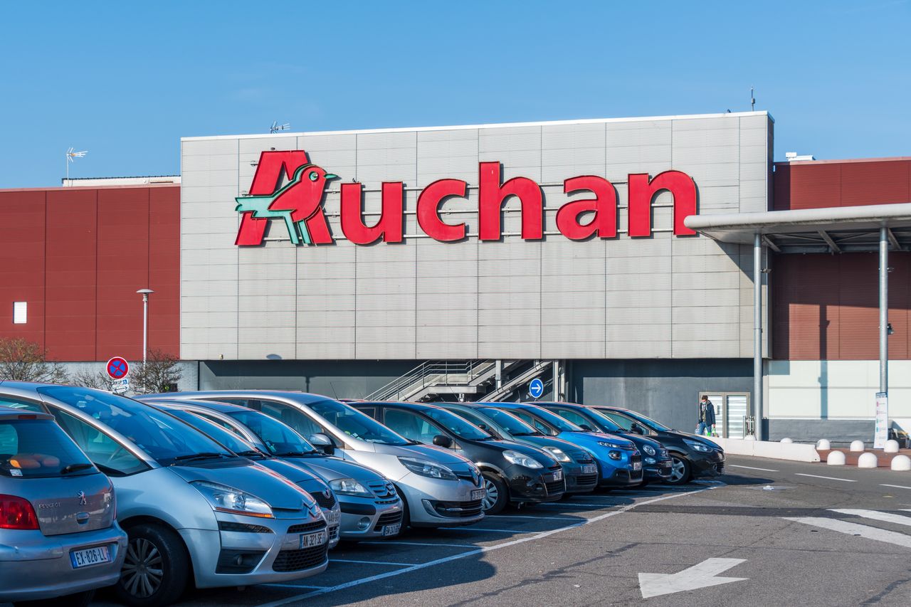 Auchan zostaje w Rosji i dziwi go krytyka. Tak to tłumaczy