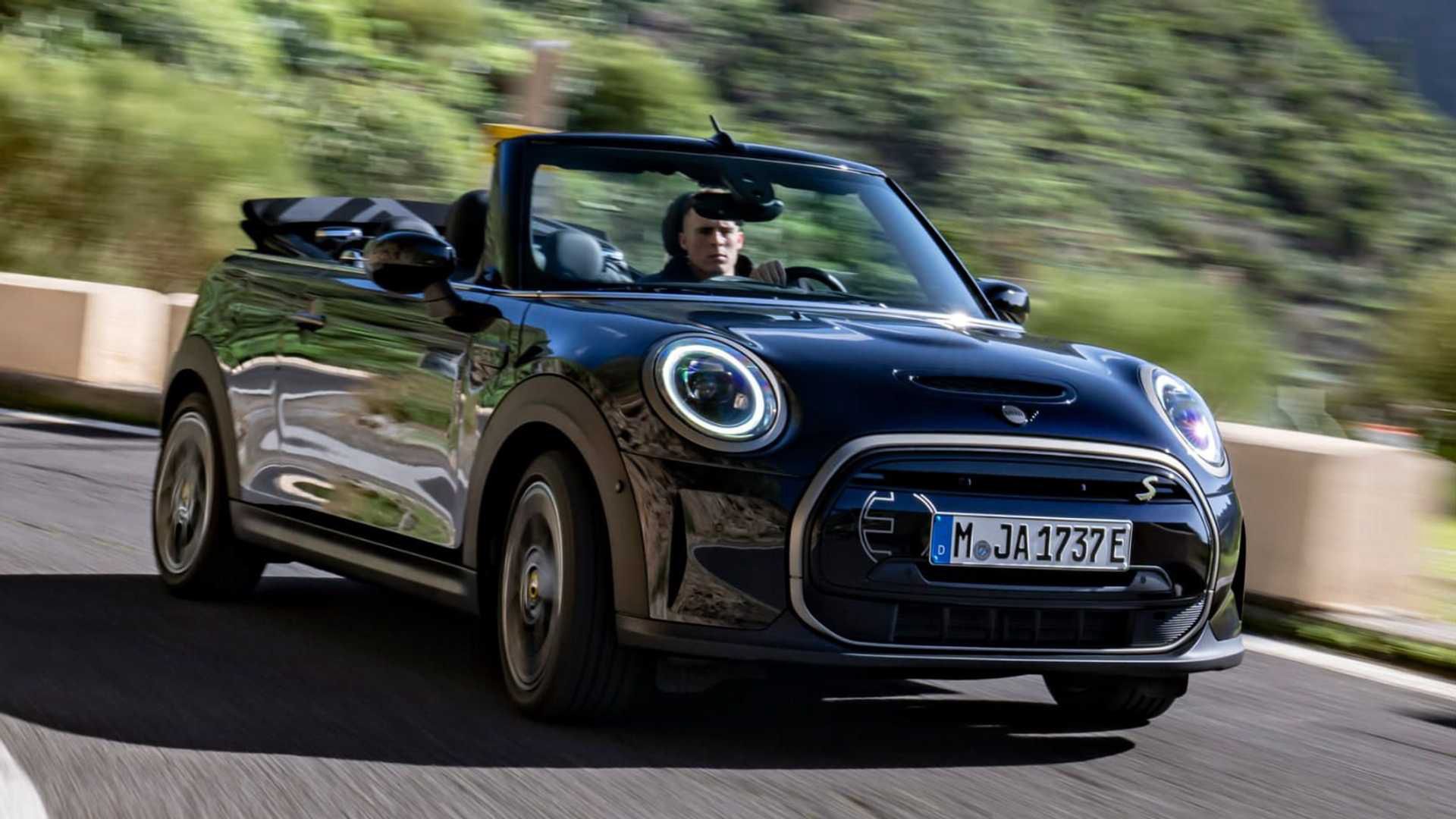 Mini Cooper SE Convertible