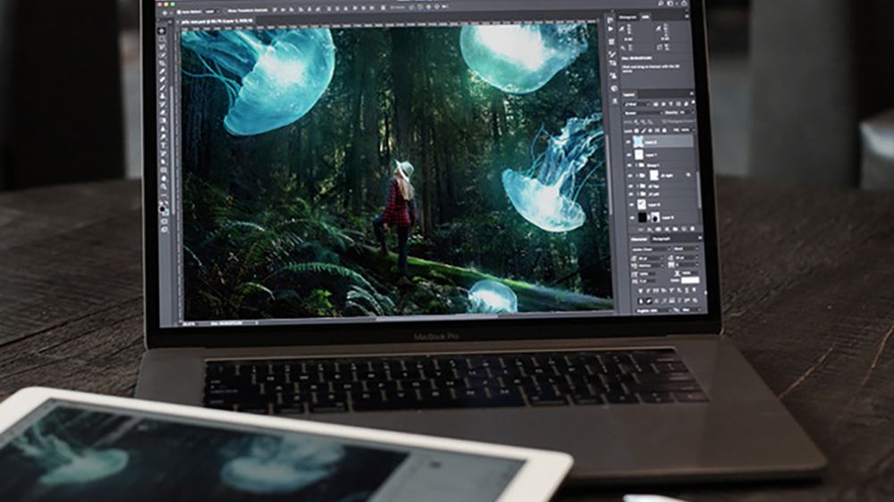 Adobe nie próżnuje - nowe aktualizacje i pełna wersja Photoshopa na iPady 1