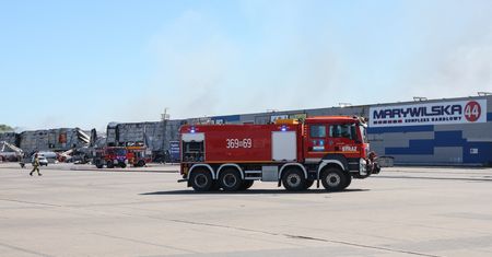 Pożar na Marywilskiej 44. "Tyle zostało z centrum handlowego"