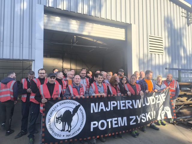 Strajkujący w Gnieźnie 