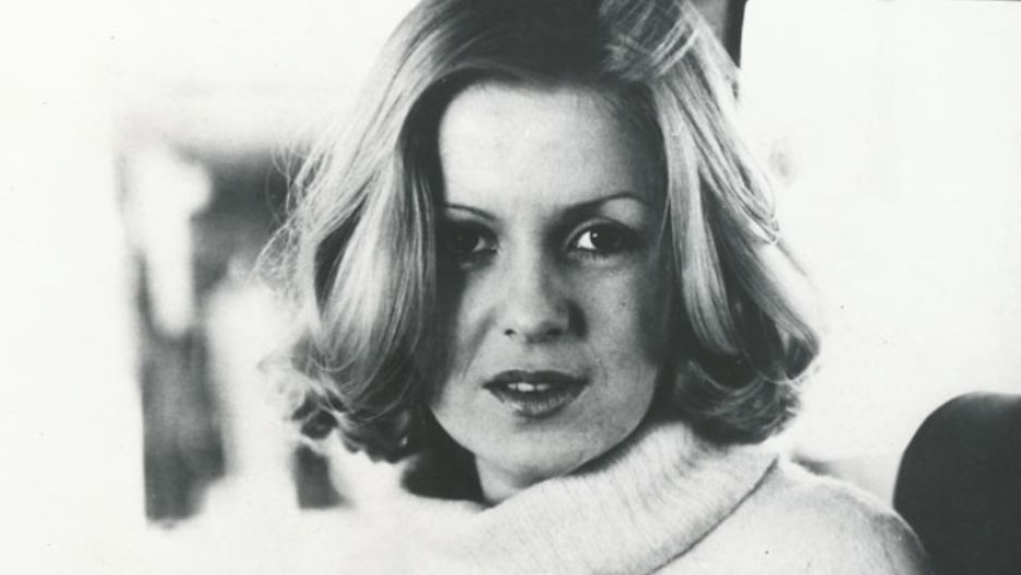 Gabriela Kownacka w filmie "Szarada"
