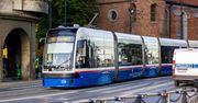 Bydgoszcz: Szyna "wyskoczyła" z torowiska. Utrudnienia dla pasażerów