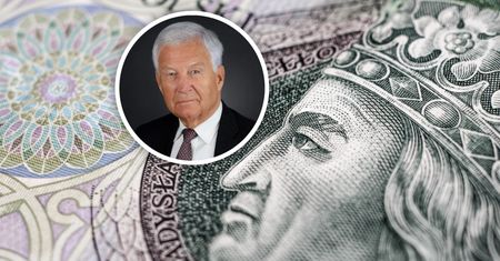 Złoty słabnie, ale to nie Polska jest źródłem problemu [OPINIA]