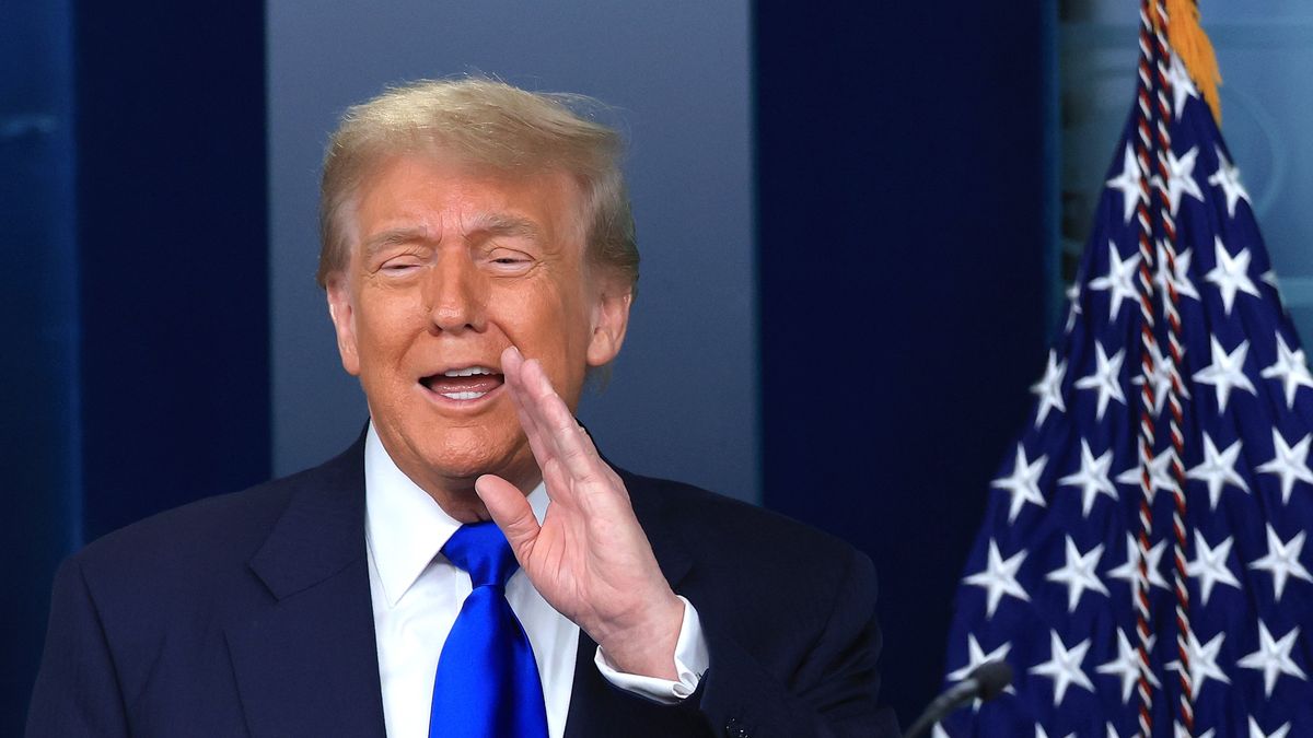 WASHINGTON, DC - JUNE 27: U.S. President Donald Trump takes part in a press conference on recent Supreme Court rulings in the briefing room at the White House on June 27, 2025 in Washington, DC. The Supreme Court ruled 6-3 that individual judges cannot grant nationwide injunctions to block executive orders, including the injunction on President Trump’s effort to eliminate birthright citizenship in the U.S. The justices did not rule on Trump’s order to end birthright citizenship but stopped his order from taking effect for 30 days. (Photo by Joe Raedle/Getty Images)