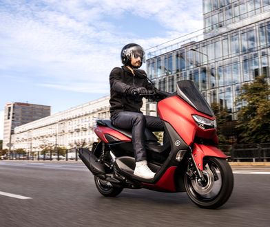 Nowe skutery Yamaha NMax 125/155 i D’elight. Modele na prawo jazdy kategorii B