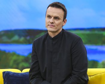 Ksiądz wystąpi w reality show. Takie stanowisko zajęli jego przełożeni