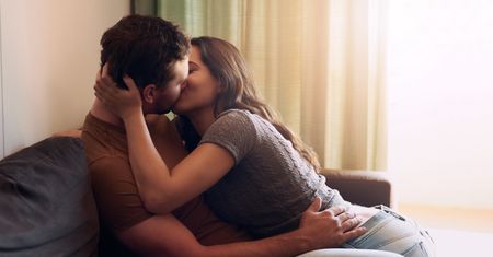 Zgłaszają się do seksuologów. Chcą, by było jak w filmach dla dorosłych