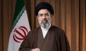 Majątek Chameneich. Tam ulokował  pieniądze nowy przywódca Iranu