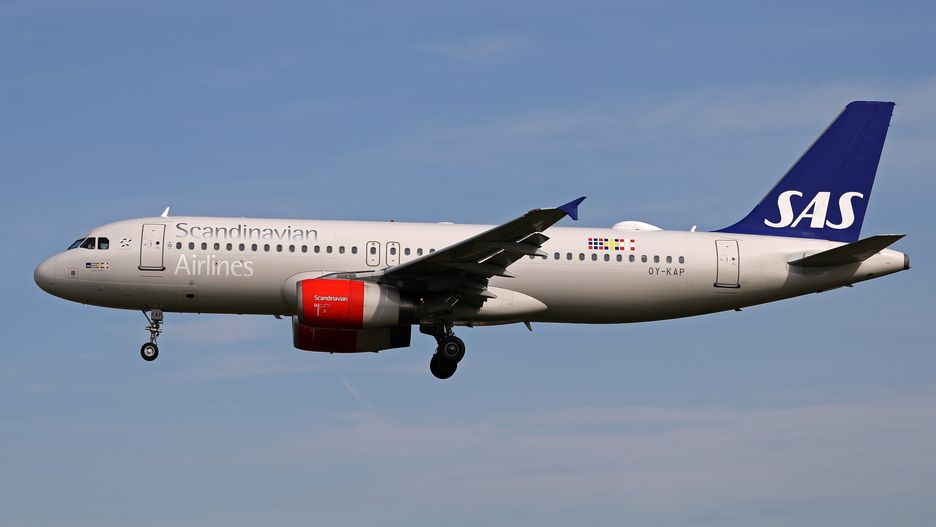 The airline company Scandinavian Airlines System (SAS) has declared bankruptcy in the United States because, according to the company, of the strike called by its pilots. Because of this situation, he has filed for bankruptcy protection. In the photo, an Airbus A321-232, from SAS company, landing at the Barcelona airport, in Barcelona on 18th March 2022. 
 -- (Photo by Urbanandsport/NurPhoto via Getty Images)