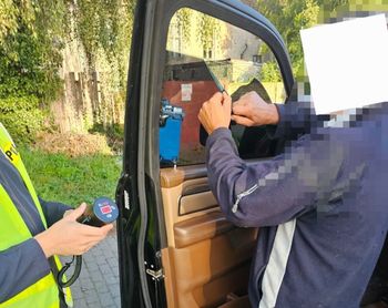 Miał przyciemnione szyby w Dodge'u. Oto, co wykazało badanie