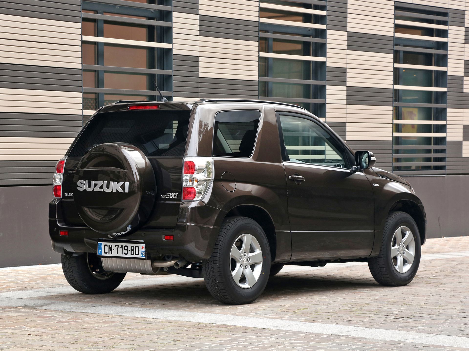 Suzuki Grand Vitara 5