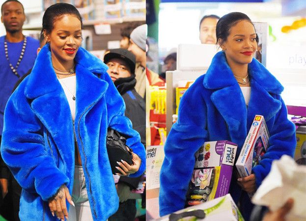 Rihanna w futrze kupuje zabawki (ZDJĘCIA)