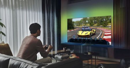 Większa przekątna to więcej emocji. Polacy coraz częściej wybierają telewizor Neo QLED QN91B w rozmiarze 65”i większym