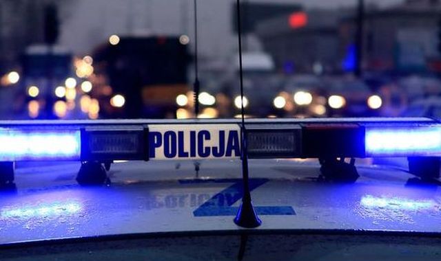 policja,radiowóz,sygnały,kogut