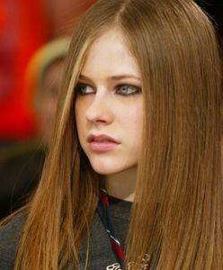 Avril Lavigne usunęła się w cień na lata. Gwiazdka wraca do show-biznesu