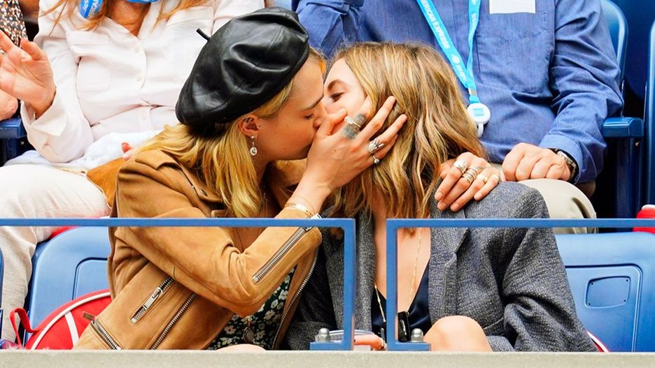 Cara Delevigne ze swoją żoną Ashley Benson
