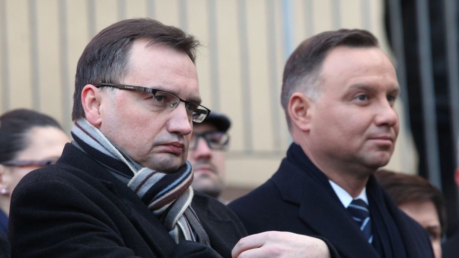 Od lewej: Zbigniew Ziobro (minister sprawiedliwości i prokurator generalny) oraz Andrzej Duda (prezydent) (zdj.arch.)