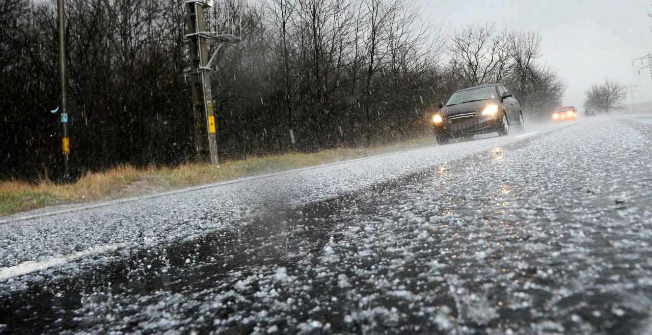 Prognoza pogody na dziś - 24 czerwca. Powrót burzowej aury. IMGW ostrzega przed krupą śnieżną