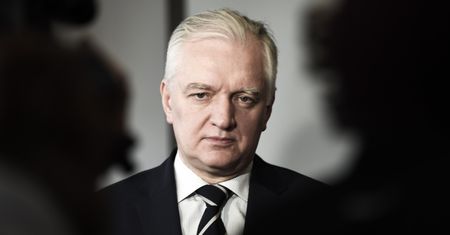 Jarosław Gowin chce, by Netflix usunął film "Pierwsze kuszenie Jezusa"