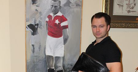 Syn Gowina chce zebrać kilka milionów, kupić maseczki i rozdać osobom starszym. "Hejt i tak będzie"