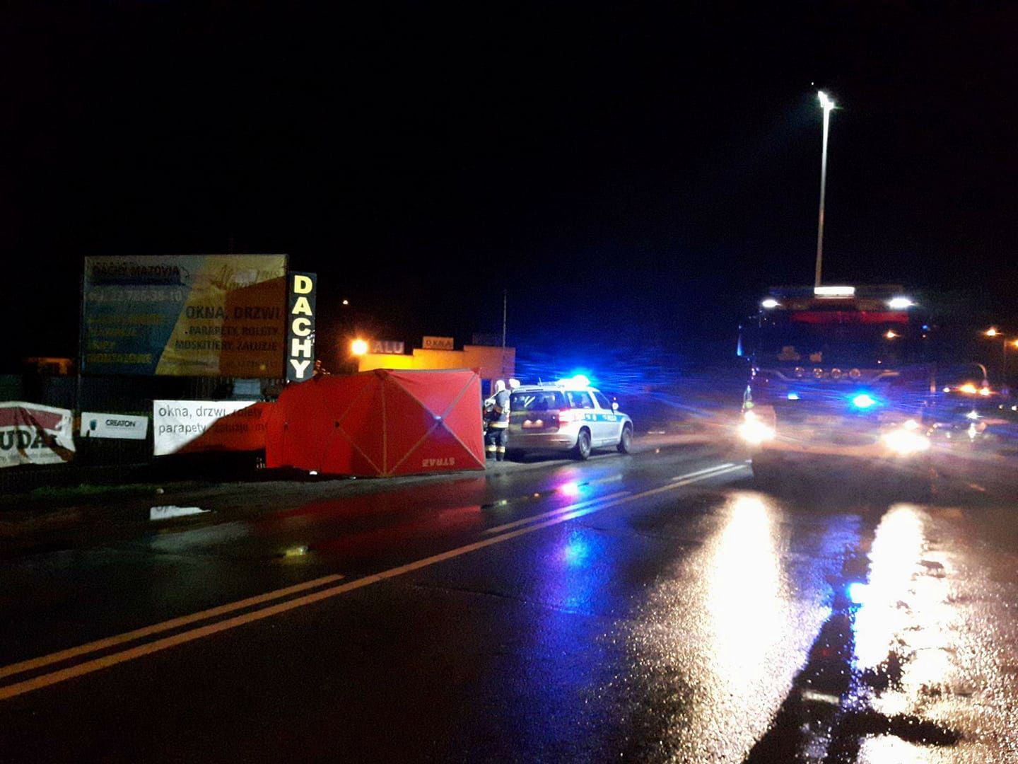 W podwarszawskiej Kobyłce 22-letni kierowca zabił 3 kobiety
