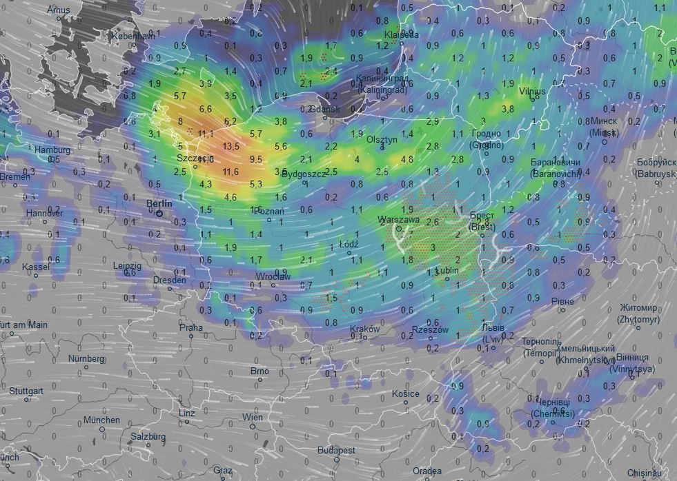 Pogoda. Deszcz i silny wiatr w całej Polsce