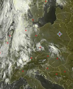 Idzie nowy armageddon. Burzowe "chmury wieżowce", przed którymi ostrzegają lotnicy