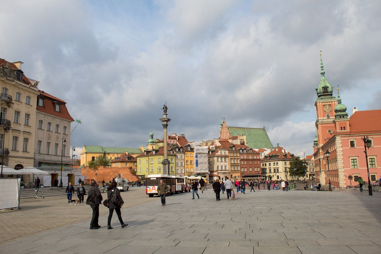 Pogoda na dziś. Dużo przejaśnień w całym kraju. Od weekendu ochłodzenie