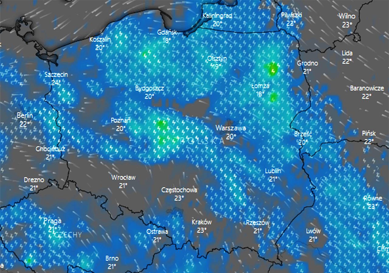 Pogoda. Alert synoptyków. Nad Polskę nadchodzą nawałnice i gradobicia