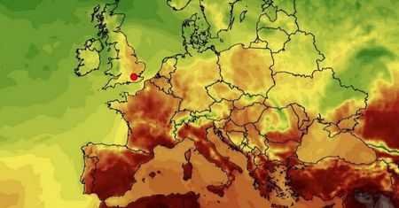 Pogoda. Ostry zjazd temperatury i "wet microburst". Synoptycy ostrzegają