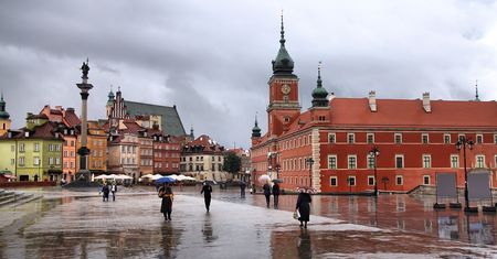 Pogoda na czwartek. Zachmurzenie i przelotne opady deszczu. Oto co czeka nas 21 listopada