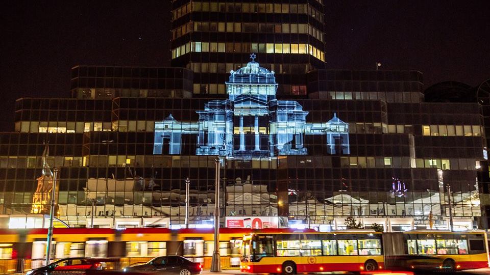 Symboliczna "odbudowa" Wielkiej Synagogi