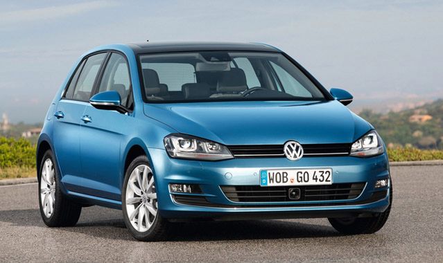 Volkswagen wprowadza karty ratownicze do wszystkich marek