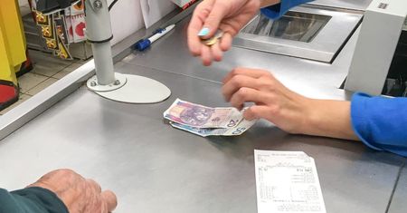 Paragon czy faktura? Nowe przepisy wprowadzają chaos