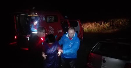 Krzeszów. Nocna akcja GOPR. 72-latka zgubiła się na szlaku w górach